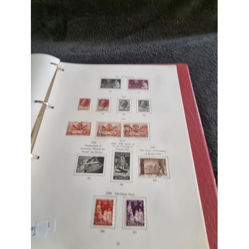 146 - 1 X ALBULM CONTAINING AUSTRALIAN STAMPS 1913 ONWARDS TO 1975