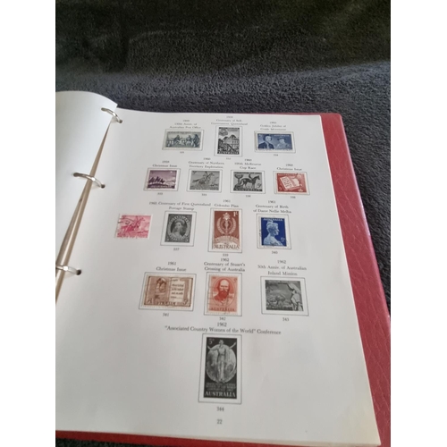 146 - 1 X ALBULM CONTAINING AUSTRALIAN STAMPS 1913 ONWARDS TO 1975