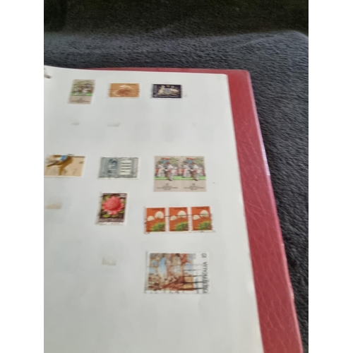 146 - 1 X ALBULM CONTAINING AUSTRALIAN STAMPS 1913 ONWARDS TO 1975