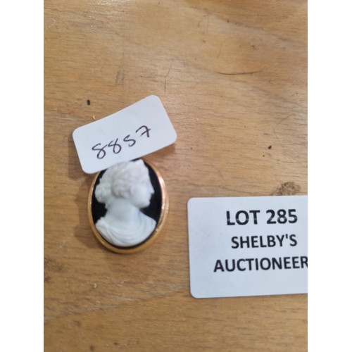 Lot 285       