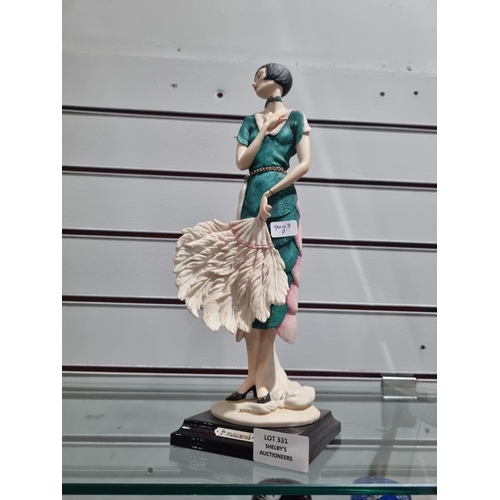 331 - 1 x florece art deco style figurine