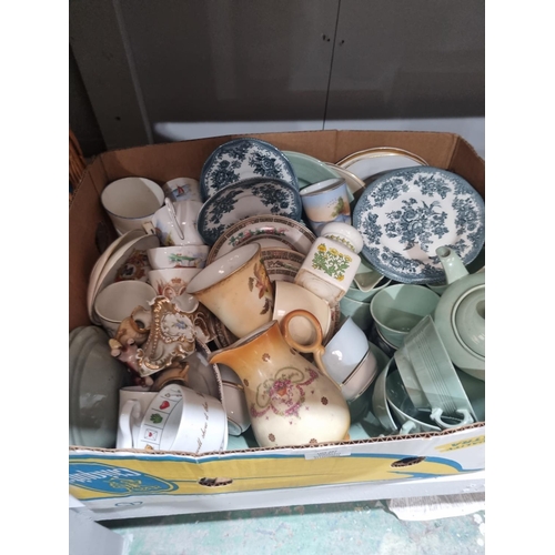 387 - 1 X BOX CONTAINING POTTERY WARE ITEMS