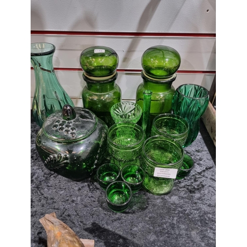 303 - SELECTION OF GREEN GLASS WARE ITEMS