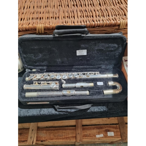 366 - 1 X CASED ROSETTI FLUTE