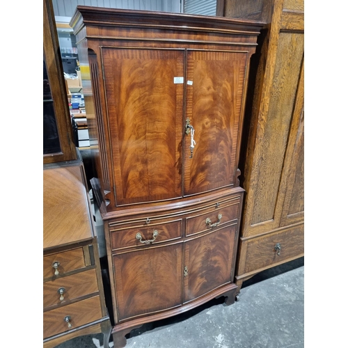 76 - 1 X FLAME MAHOGANY COCKTAIL CABINET