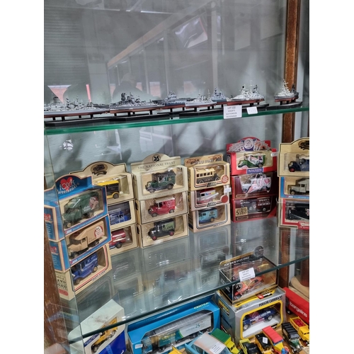 123 - 18 X LLEDO DIE CAST MODELS