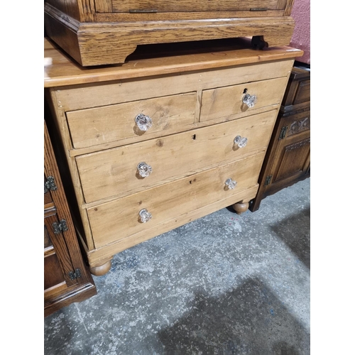 69 - 1 X VICTORIAN 4 DRAWER CHEST OF DRAWERS