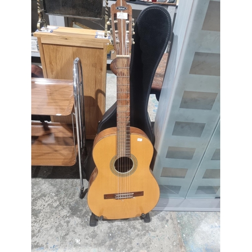 26 - 1 X DIGIORGIO ACCUSTIC GUITAR