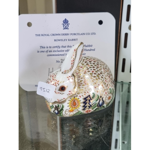 232 - 1X ROYAL CROWN DERBY ROWSLEY RABBIT GOLD PIN NO BOX WITH CERT 1997