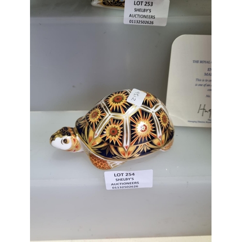 254 - 1X ROYAL CROWN DERBY MADAGASCAN TORTOISE GOLD PIN NO BOX WITH CERT 2000