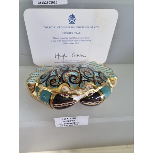 256 - 1X ROYAL CROWN DERBY CROMER CRAB GOLD PIN NO BOX HAS CERT 2001