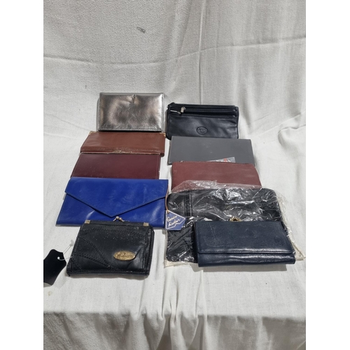 386 - 10 X VARIOUS NEW LADIES LEATHER PURSES