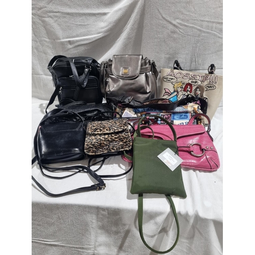 398 - 9 X VARIOUS NEW LADIES HANDBAGS WITH TAGS