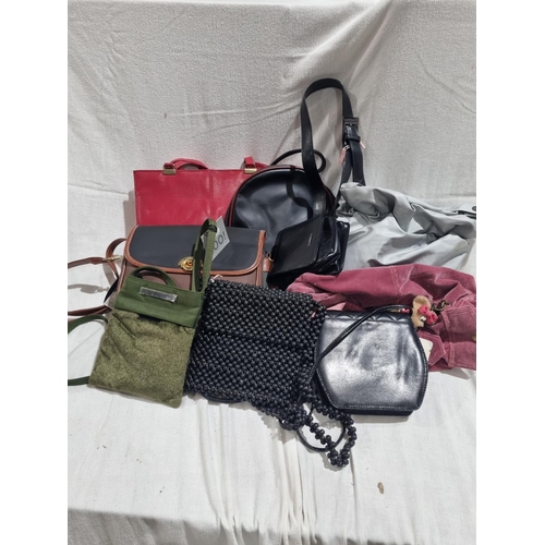 374 - 9 X VARIOUS NEW LADIES HAND BAGS INCLUDING BULAGGI