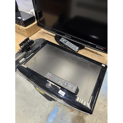 2 - 1 X SAMSUNG 23 INCH FLAT SCREEN TELEVISION