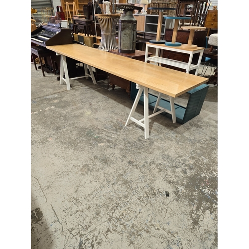 Lot 22        