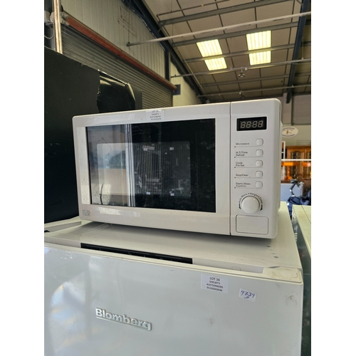 15 - 1 X ASDA GEORGE HOME MICROWAVE