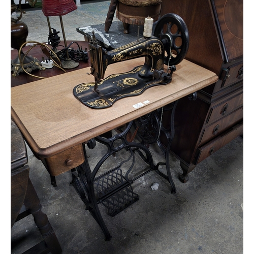 34 - 1 X VINTAGE SINGER SEWING MACHINE TREDAL POWER WITH CABINET