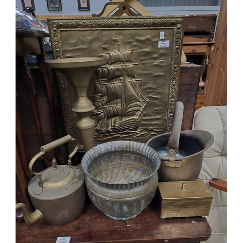 47 - SELECTION OF BRASS WARE ITEMS FIRE SCREEN KETTLE ETC