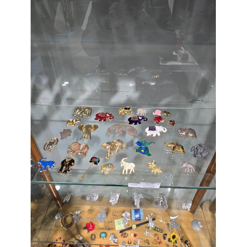 123 - SELECTION OF LADIES ELEPHANT BROOCHES