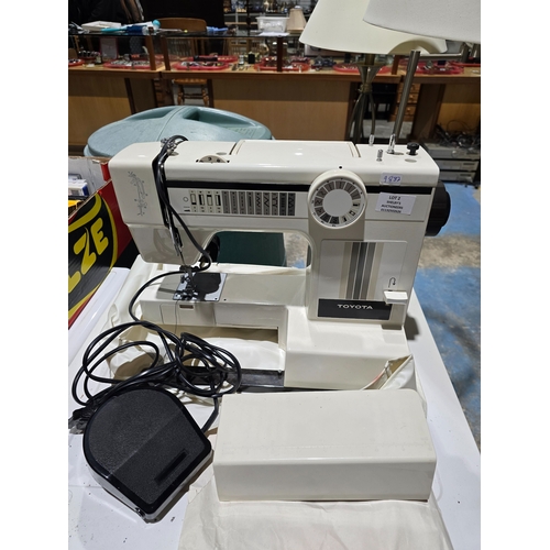 2 - 1 X TOYOTA 2444 SEWING MACHINE