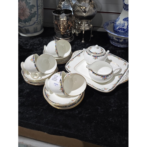 332 - 21 PIECESOD WEDGEWOOD TEA SET ITEMS