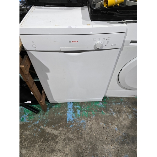 21 - 1 X BOSCH TUMBLE DRYER