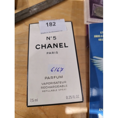 182 - chanel no5 parfum vaporisateur rechargeable box open appears unused