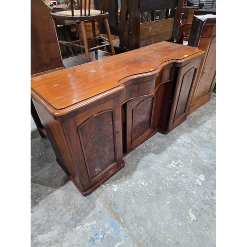 65 - mahogany sideboard unit