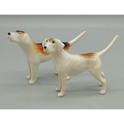 123 - Beswick Foxhounds Figures (2)