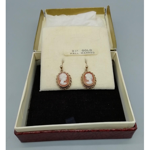 185 - 9ct Gold Cameo Earrings