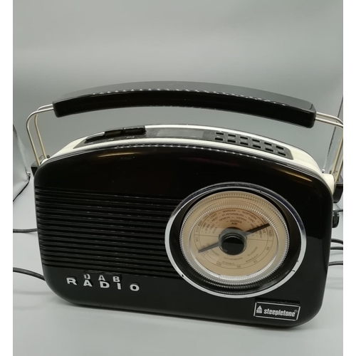 233 - Steepletone DAB Radio