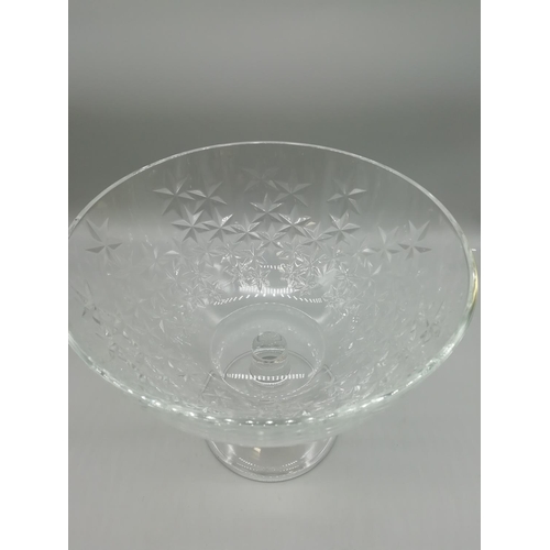 99 - Glass Footed Bowl with Star Design