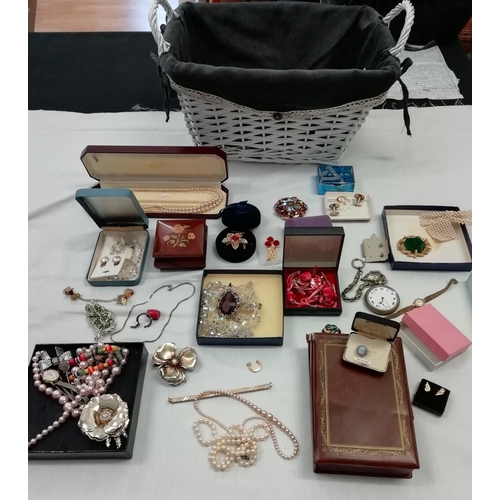 315 - Basket of Costume Jewellery including Wedgwood Tie Pin and Military Watch (Needs Attention)