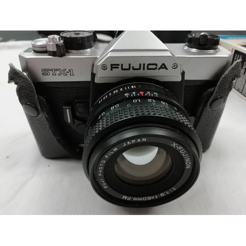 319 - Praktica PLC2 Camera plus Fujica STX-1 Camera (2)