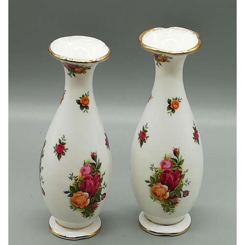 32 - Pair of Royal Albert 18cm High Spill Vases in the 'Old Country Roses' Pattern (2)