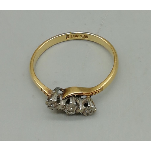 252 - 18ct Gold and Platinum Diamond Ring. Size L. 2.14 Grams (Scrap at Time of Photo £60)