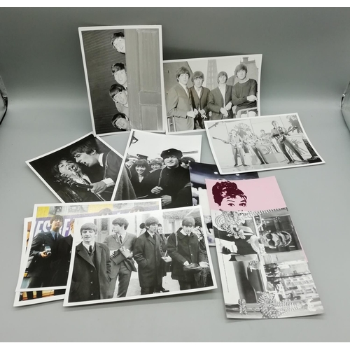 104 - Beatles Postcards and Audrey Hepburn (10)