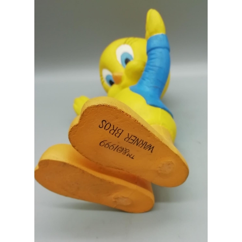 106 - 1999 Warner Bros Bendy Tweetie