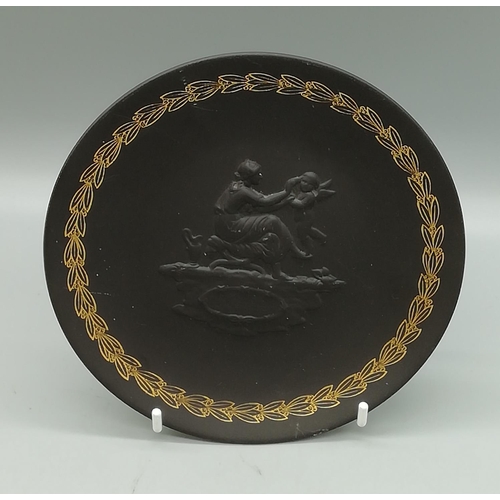 375 - Wedgwood Black Basalt Mother & Child Plate