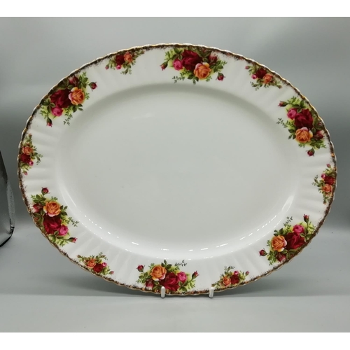 116 - Royal Albert 38cm Large Serving Plate/Platter in the 'Old Country Roses' Patter. Best Quality but Us... 