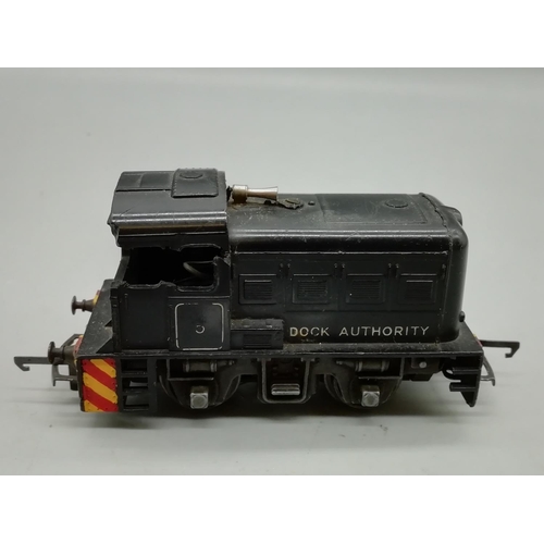 199 - Vintage Tri-Ang 46201 Princess Elizabeth Locomotive , Dock Authority Shunter plus 47606 Class 8 Loco... 