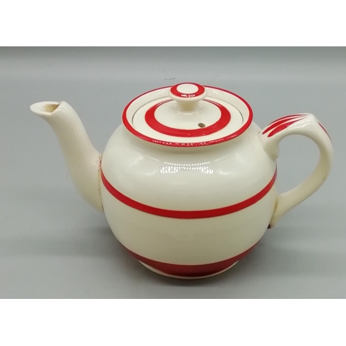 240 - Sadler Kleen Kitchen Teapot