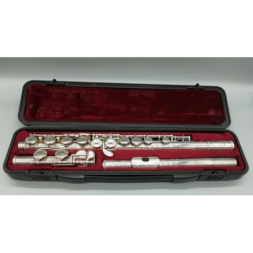 66 - Yamaha 211SII Silver Plate Flute