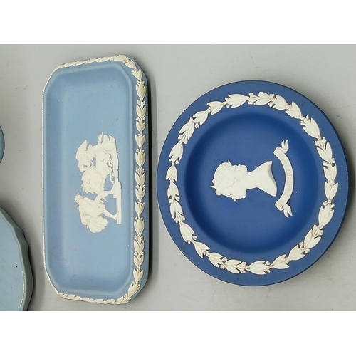 83 - Collection of Wedgwood Jasper Items (7)