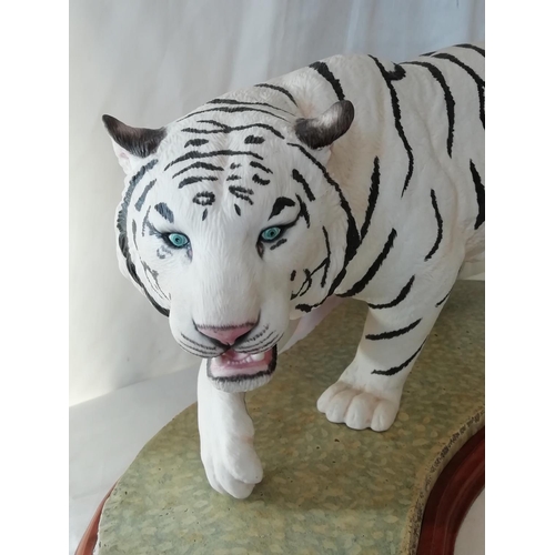 Extra Large Franklin Mint Hand Painted Porcelain Snow Tiger on