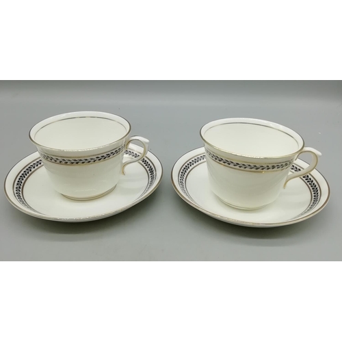 160F - Crown Chelsea Cups and Saucers (2)
