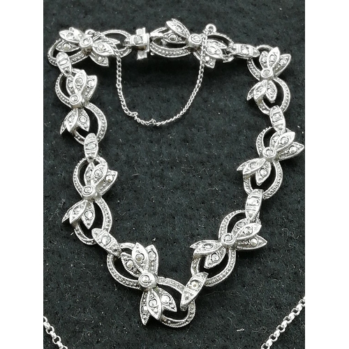 525 - Silver Necklace and Silver Bracelet