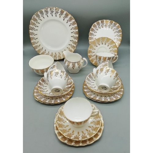 604 - Royal vale Bone China 21 Piece Part Tea Set.