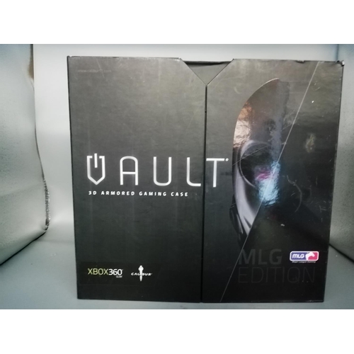 669 - Vault 3D Gaming Case - Boxed